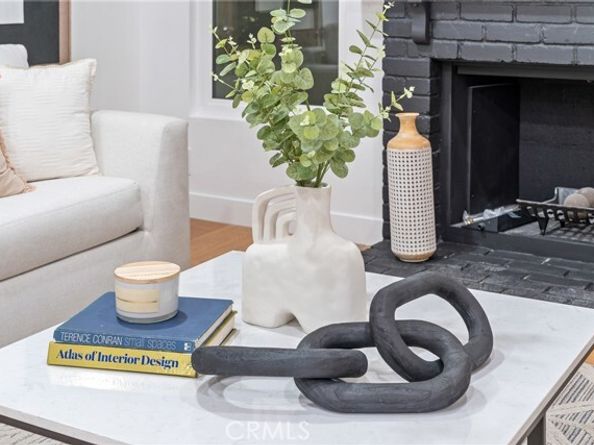 5166 Marmol Drive, Woodland Hills (los Angeles) CA 91364