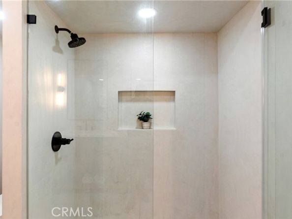 5166 Marmol Drive, Woodland Hills (los Angeles) CA 91364