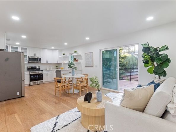 5166 Marmol Drive, Woodland Hills (los Angeles) CA 91364