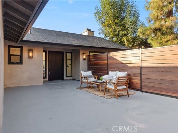 5166 Marmol Drive, Woodland Hills (los Angeles) CA 91364