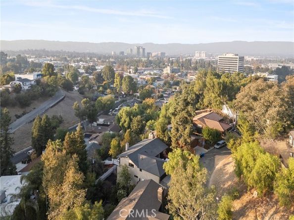 5166 Marmol Drive, Woodland Hills (los Angeles) CA 91364