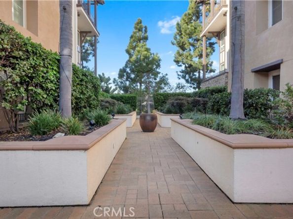 13031 Villosa Place 117, Los Angeles CA 90094