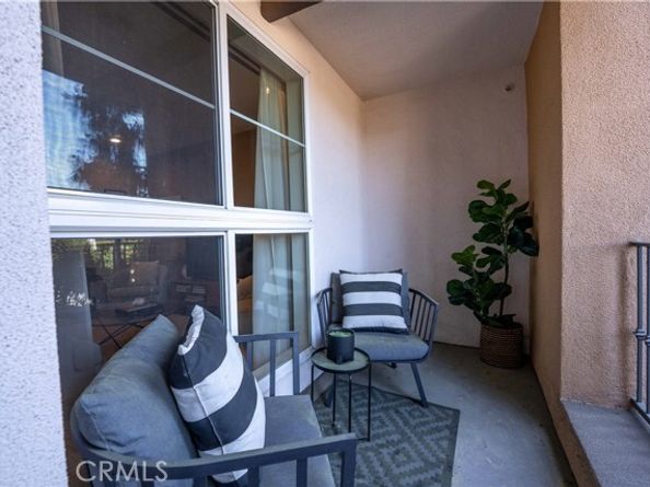 13031 Villosa Place 117, Los Angeles CA 90094