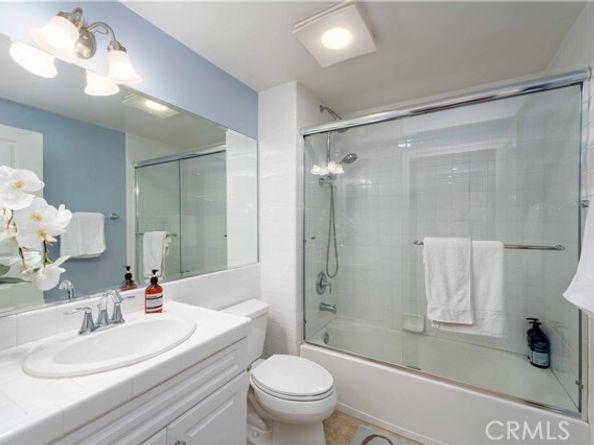 13031 Villosa Place 117, Los Angeles CA 90094