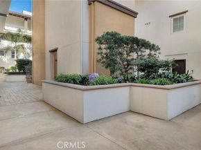 13031 Villosa Place 117, Los Angeles CA 90094