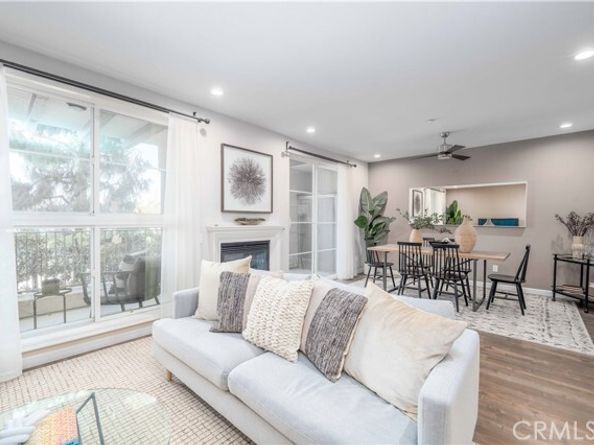 13031 Villosa Place 117, Los Angeles CA 90094