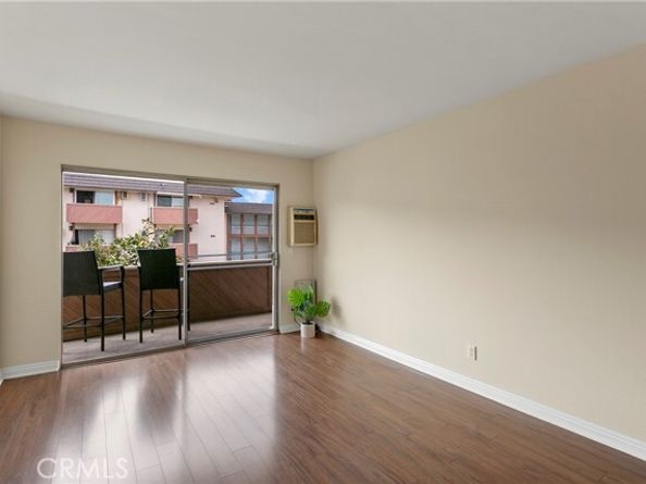 5585 E Pacific Coast Highway 232, Long Beach CA 90804