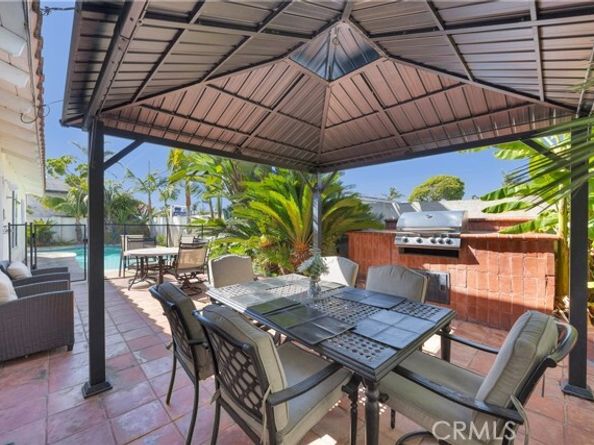 9112 Playa Drive, Huntington Beach CA 92646