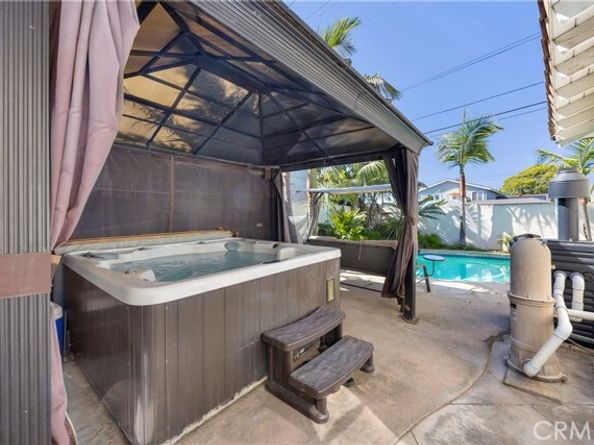 9112 Playa Drive, Huntington Beach CA 92646