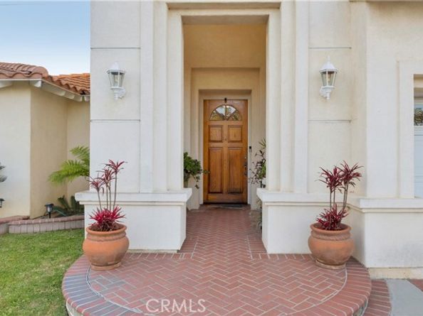 9112 Playa Drive, Huntington Beach CA 92646