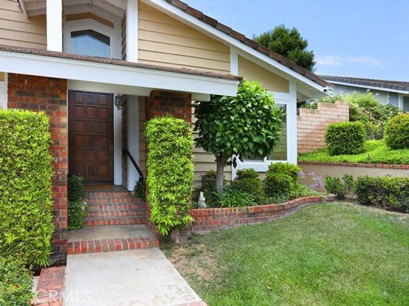 5685 Avenida Florencia, Yorba Linda CA 92887