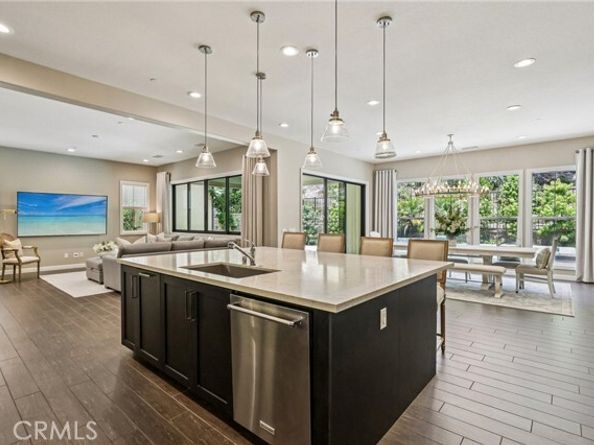 285 Pinnacle Drive, Lake Forest (el Toro) CA 92630