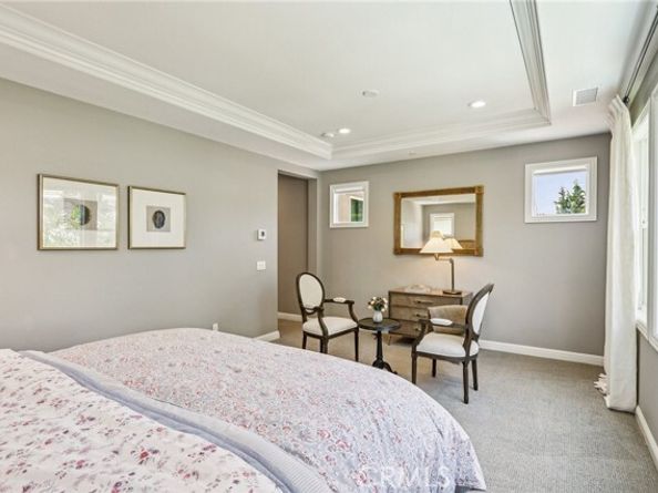 285 Pinnacle Drive, Lake Forest (el Toro) CA 92630