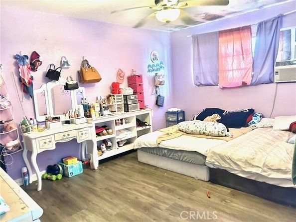 3510 W Pine Street, Santa Ana CA 92704