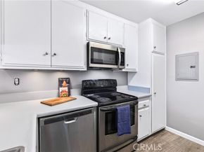 1187 East 3rd Street 305, Long Beach CA 90802
