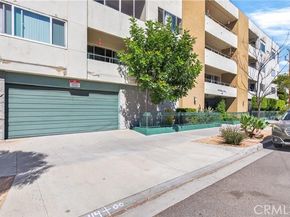 1187 East 3rd Street 305, Long Beach CA 90802