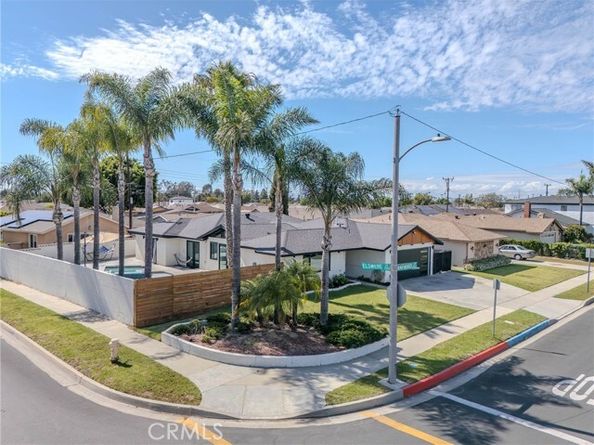 19421 Leapwood, Carson CA 90746