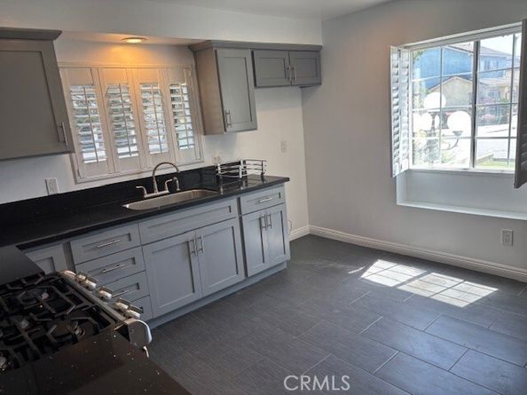 1053 Stonebryn Drive, Harbor City (los Angeles) CA 90710