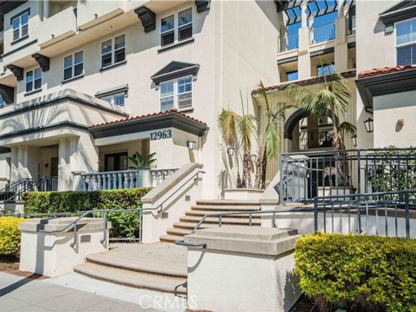 12963 Runway Road 101, Los Angeles CA 90094