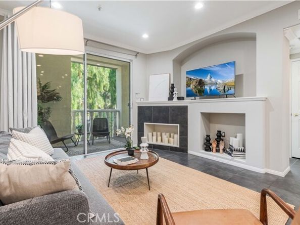 12963 Runway Road 101, Los Angeles CA 90094