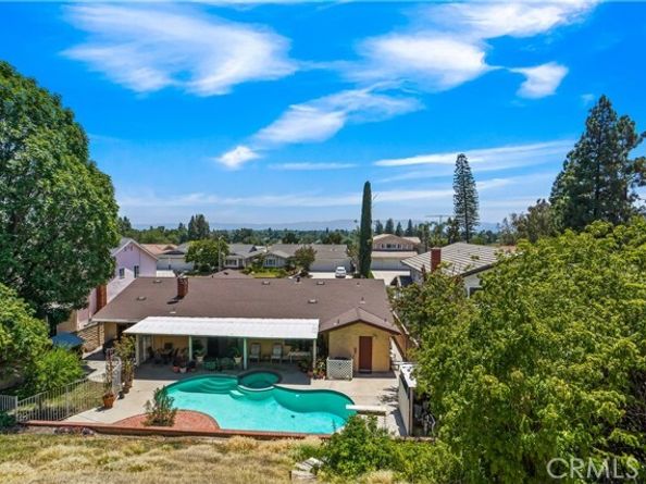 17149 Gledhill Street, Northridge (los Angeles) CA 91325