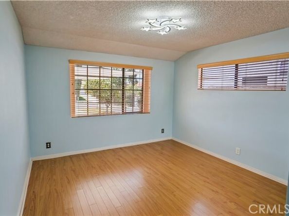 17149 Gledhill Street, Northridge (los Angeles) CA 91325
