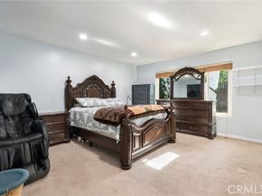 8303 Topeka Drive, Northridge (los Angeles) CA 91324