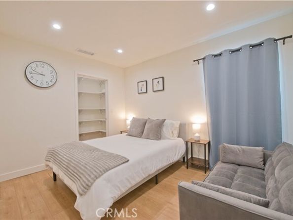 5907 Encino Avenue, Encino (los Angeles) CA 91316