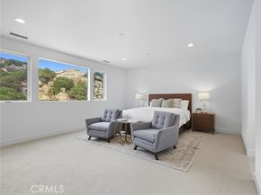 9531 N Andora Avenue, Chatsworth (los Angeles) CA 91311