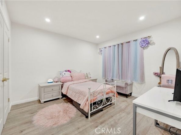 9054 Darby Avenue, Northridge (los Angeles) CA 91325