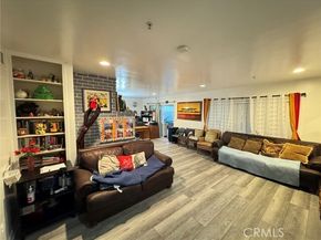 10204 Gerald Avenue, North Hills (los Angeles) CA 91343