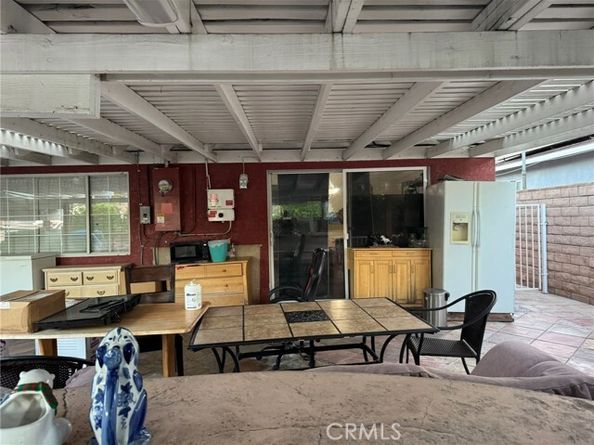 10204 Gerald Avenue, North Hills (los Angeles) CA 91343