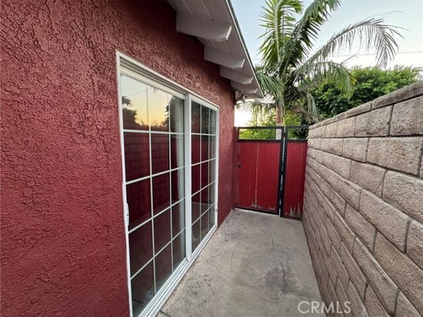 10204 Gerald Avenue, North Hills (los Angeles) CA 91343