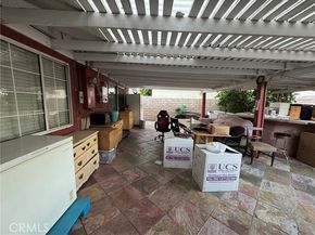 10204 Gerald Avenue, North Hills (los Angeles) CA 91343