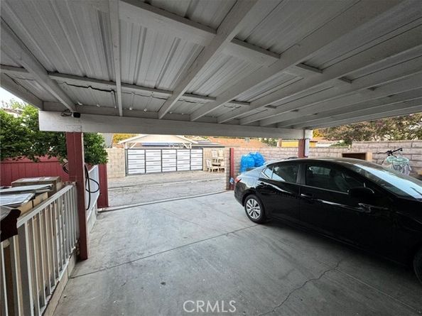 10204 Gerald Avenue, North Hills (los Angeles) CA 91343
