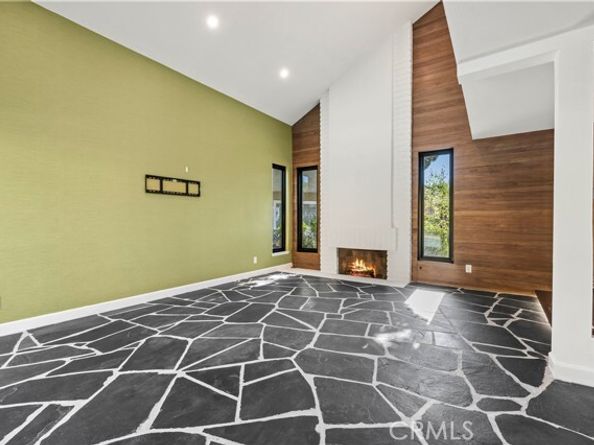 22526 Napa St, West Hills (los Angeles) CA 91304