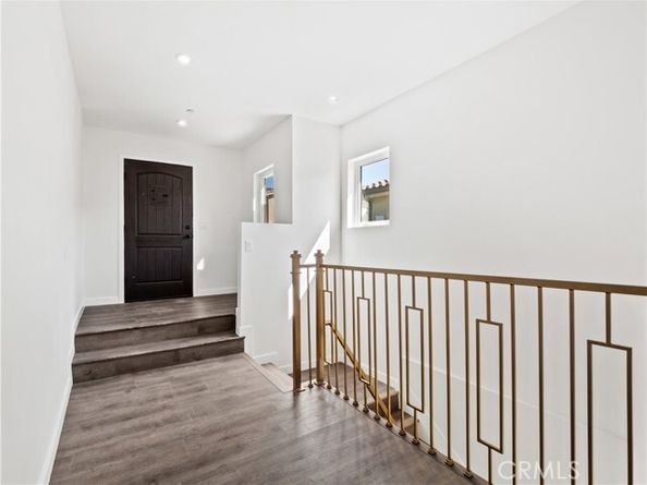 12511 Haleh Lane, Sylmar (los Angeles) CA 91342