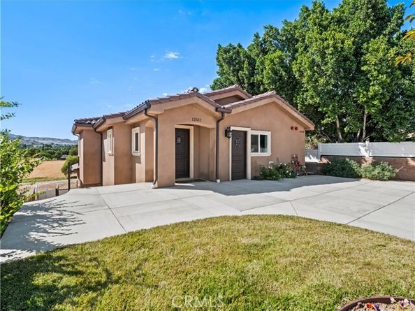 12511 Haleh Lane, Sylmar (los Angeles) CA 91342