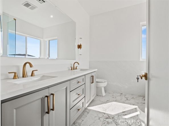 12511 Haleh Lane, Sylmar (los Angeles) CA 91342