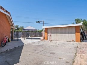 11887 Sproule Avenue, Pacoima (los Angeles) CA 91331