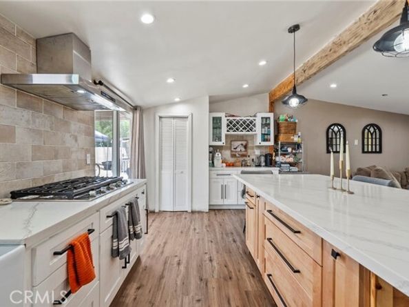 11887 Sproule Avenue, Pacoima (los Angeles) CA 91331