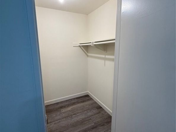 13059 Hubbard Street 6, Sylmar (los Angeles) CA 91342