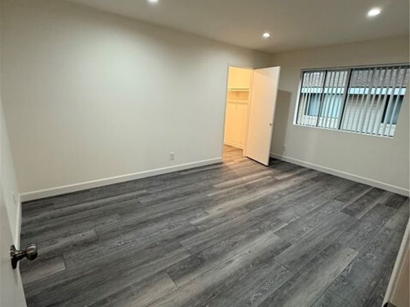 13059 Hubbard Street 6, Sylmar (los Angeles) CA 91342