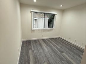 13059 Hubbard Street 6, Sylmar (los Angeles) CA 91342