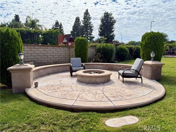 9455 Brandon Court, Northridge (los Angeles) CA 91325