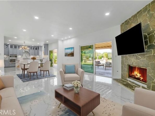 9455 Brandon Court, Northridge (los Angeles) CA 91325