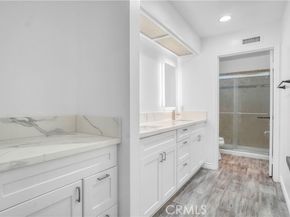 9455 Brandon Court, Northridge (los Angeles) CA 91325