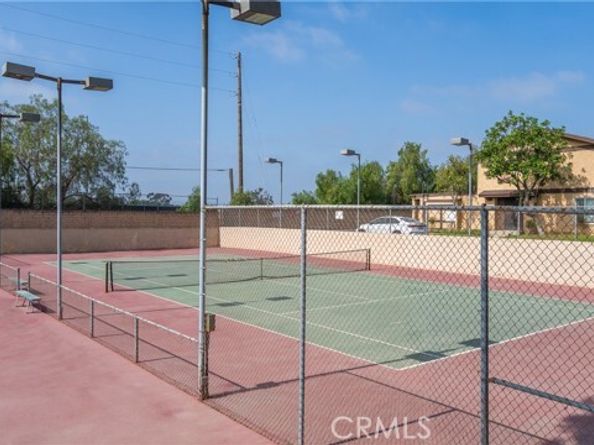 12302 Runnymede Street 4, North Hollywood (los Angeles) CA 91605