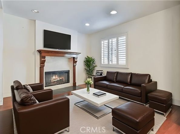 4120 Carrizal Road, Woodland Hills (los Angeles) CA 91364