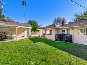 17419 Leadwell, Los Angeles CA 91406